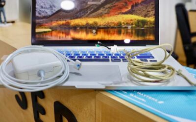 อุปกรณ์ macbook เสีย